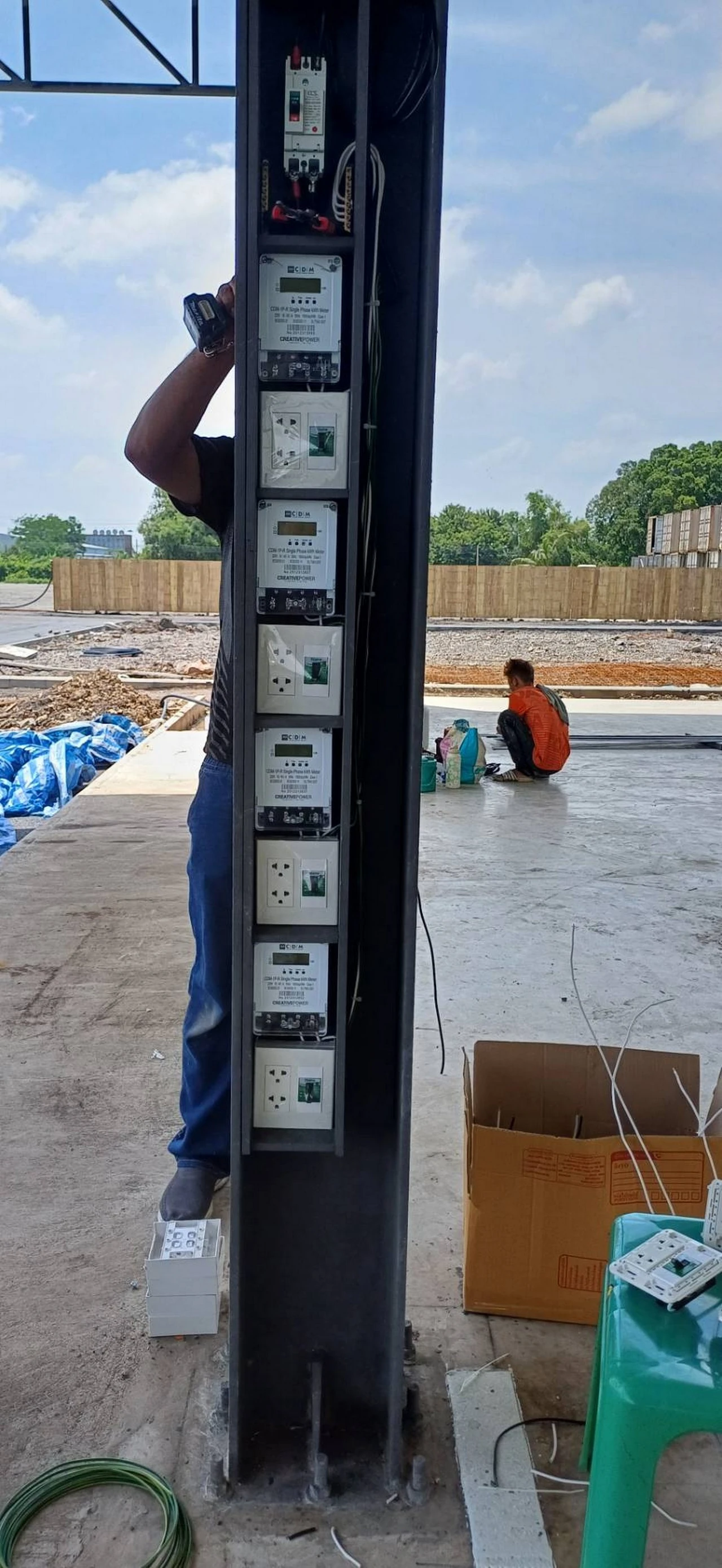 ตลาดลำลูกกา คุณต้อย